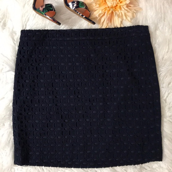 J.Crew Navy Blue Eyelet Skirt - Picture 2 of 5